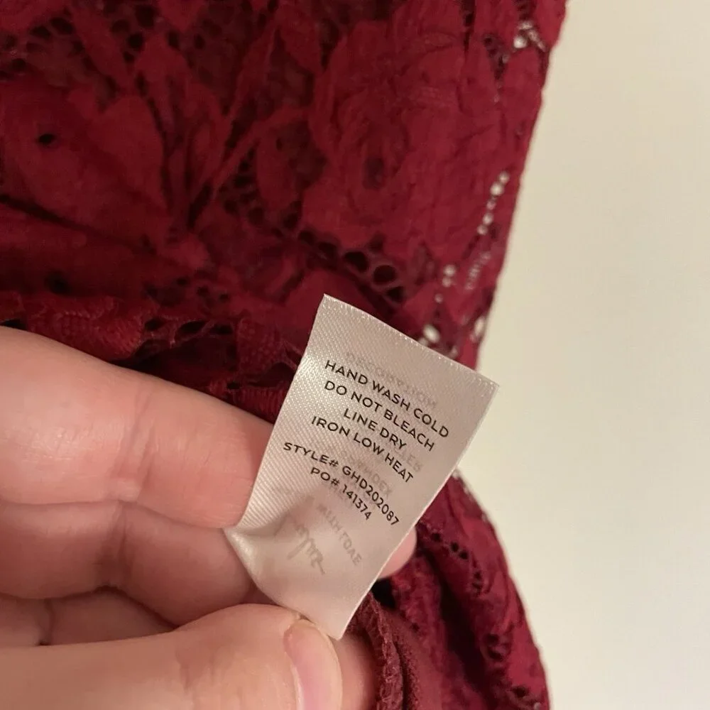Lulus Women XS Flirty Thoughts Wine Red Lace Off-The-Shoulder Bodycon Dress NWT - Picture 11 of 12